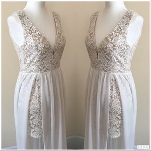 M/L Lulu’s Lace Chiffon Dress
